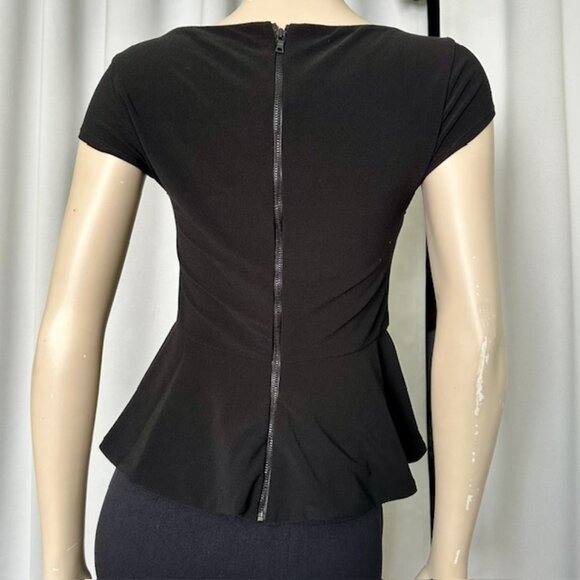 Alice + Olivia Employed Poppy Crew Neck Cap Sleeve Peplum Tom Size Small - Picture 2 of 7